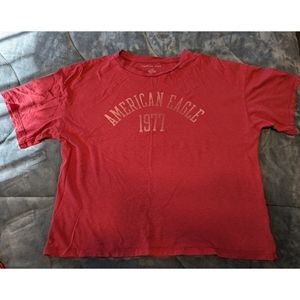 American Eagle cropped tshirt
